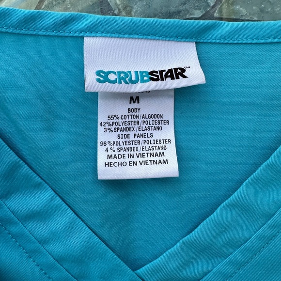 Women’s Size Medium Scrubstar Scrub Top - Picture 2 of 4